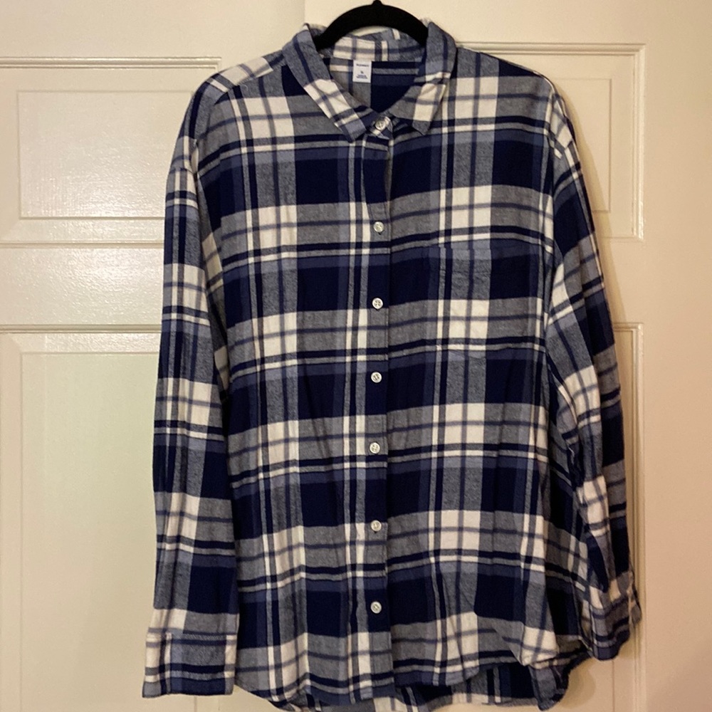 Old Navy, XL, blue plaid flannel.